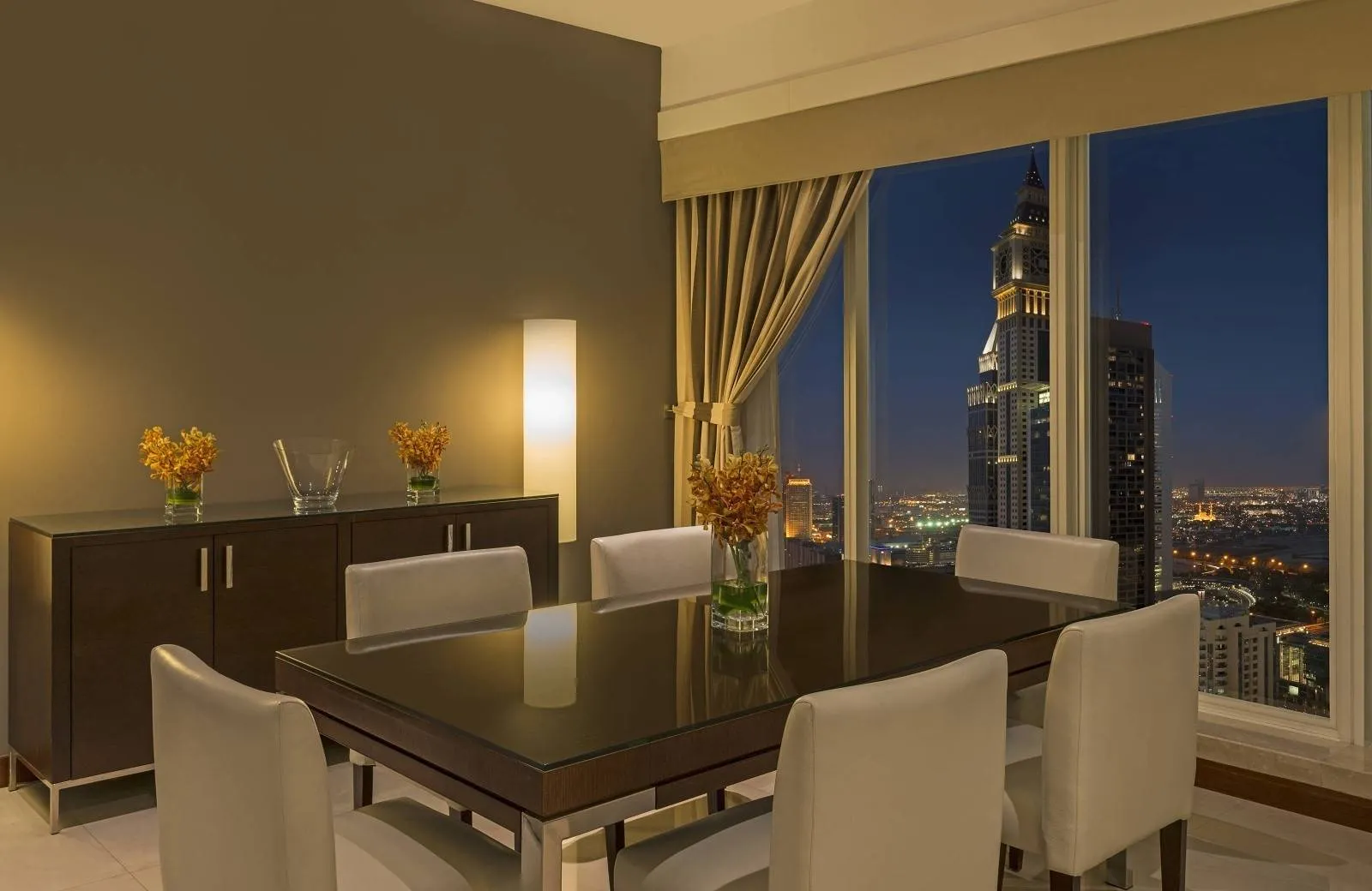Four Points By Sheraton Sheikh Zayed Road 4*