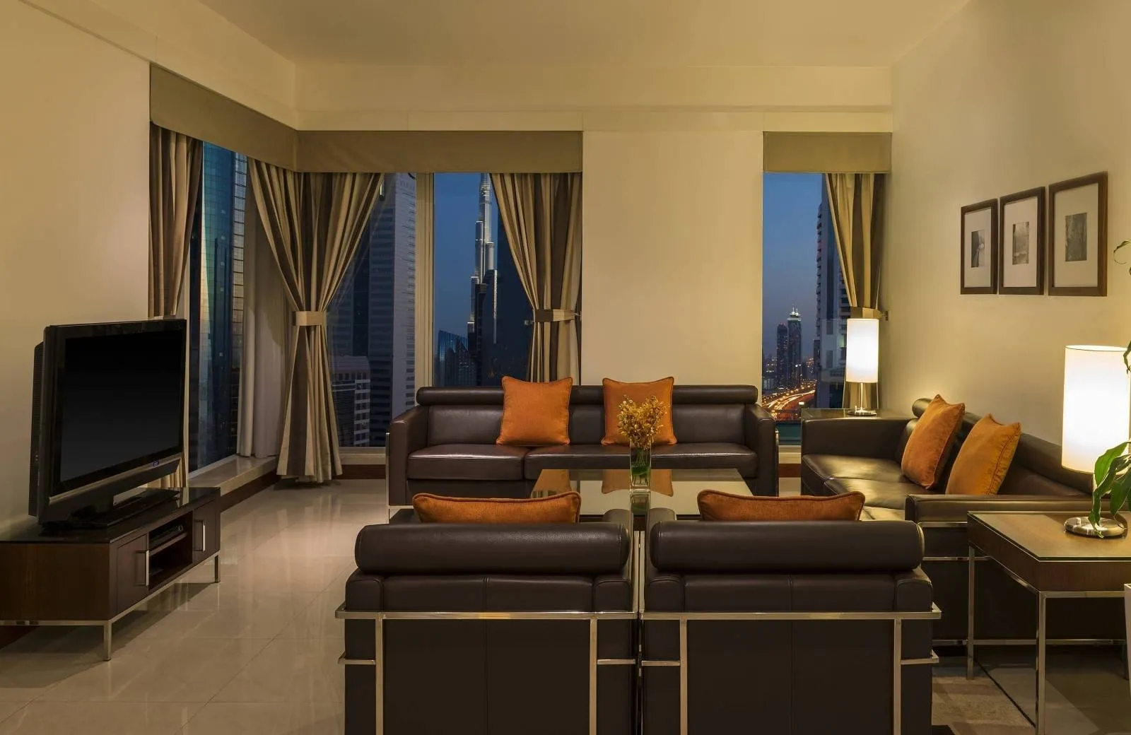 Four Points By Sheraton Sheikh Zayed Road 4*