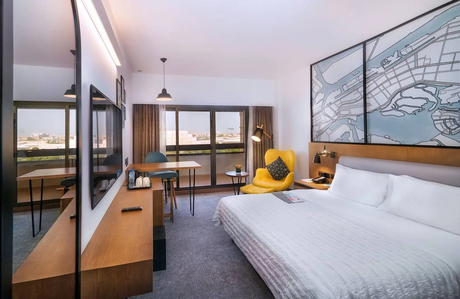 Le Meridien Abu Dhabi 4*