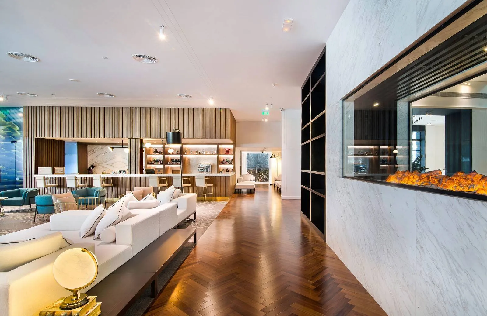 Le Meridien Abu Dhabi 4*