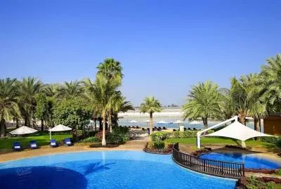 Sheraton Abu Dhabi Resort 5*