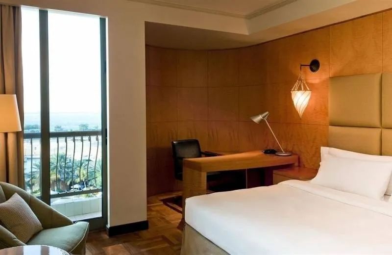 Sheraton Abu Dhabi Resort 5*
