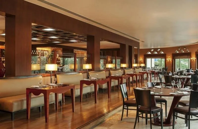 Sheraton Abu Dhabi Resort 5*