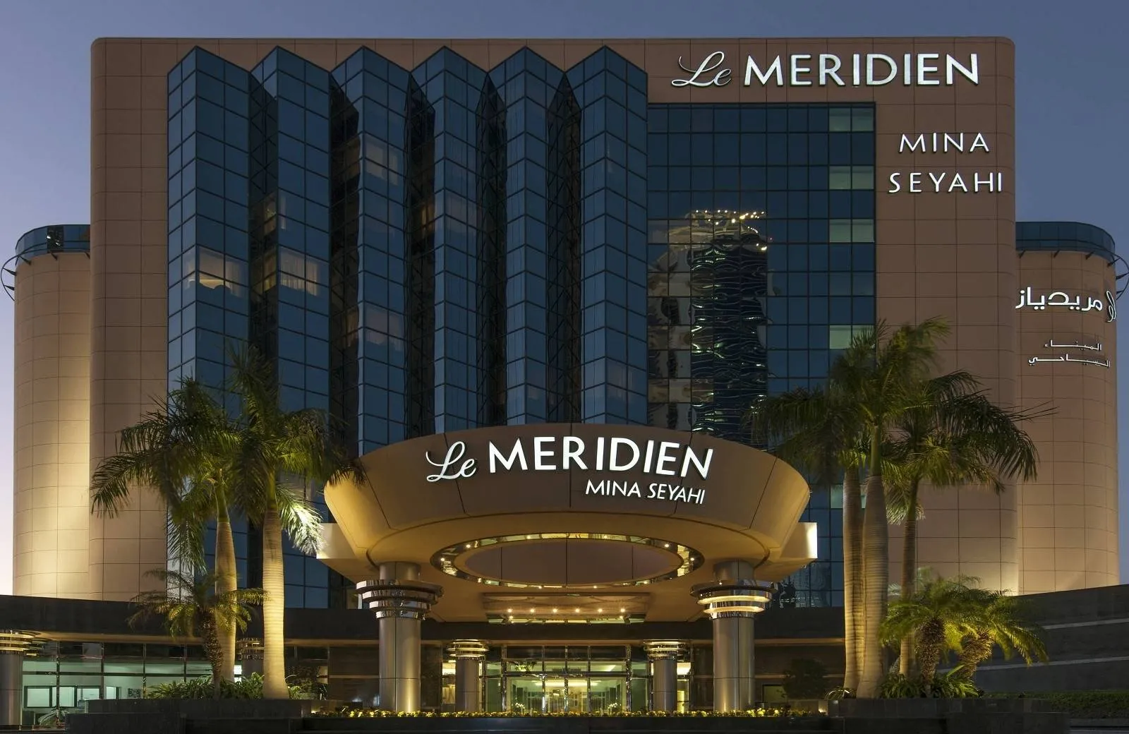 Le Méridien Mina Seyahi Beach Resort & Waterpark 5*