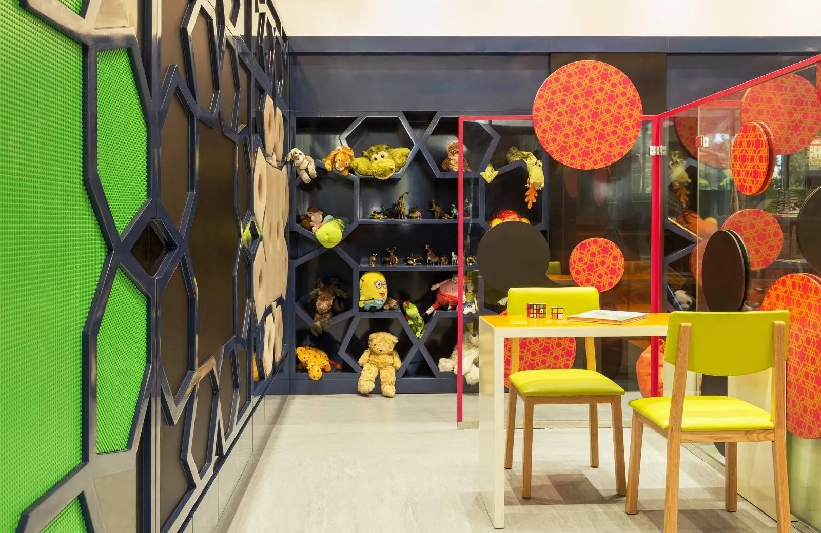 Le Méridien Mina Seyahi Beach Resort & Waterpark 5*