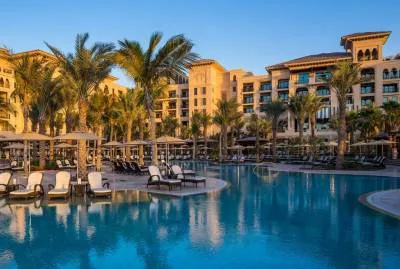 Four Seasons Resort Dubai At Jumeirah Beach 5*