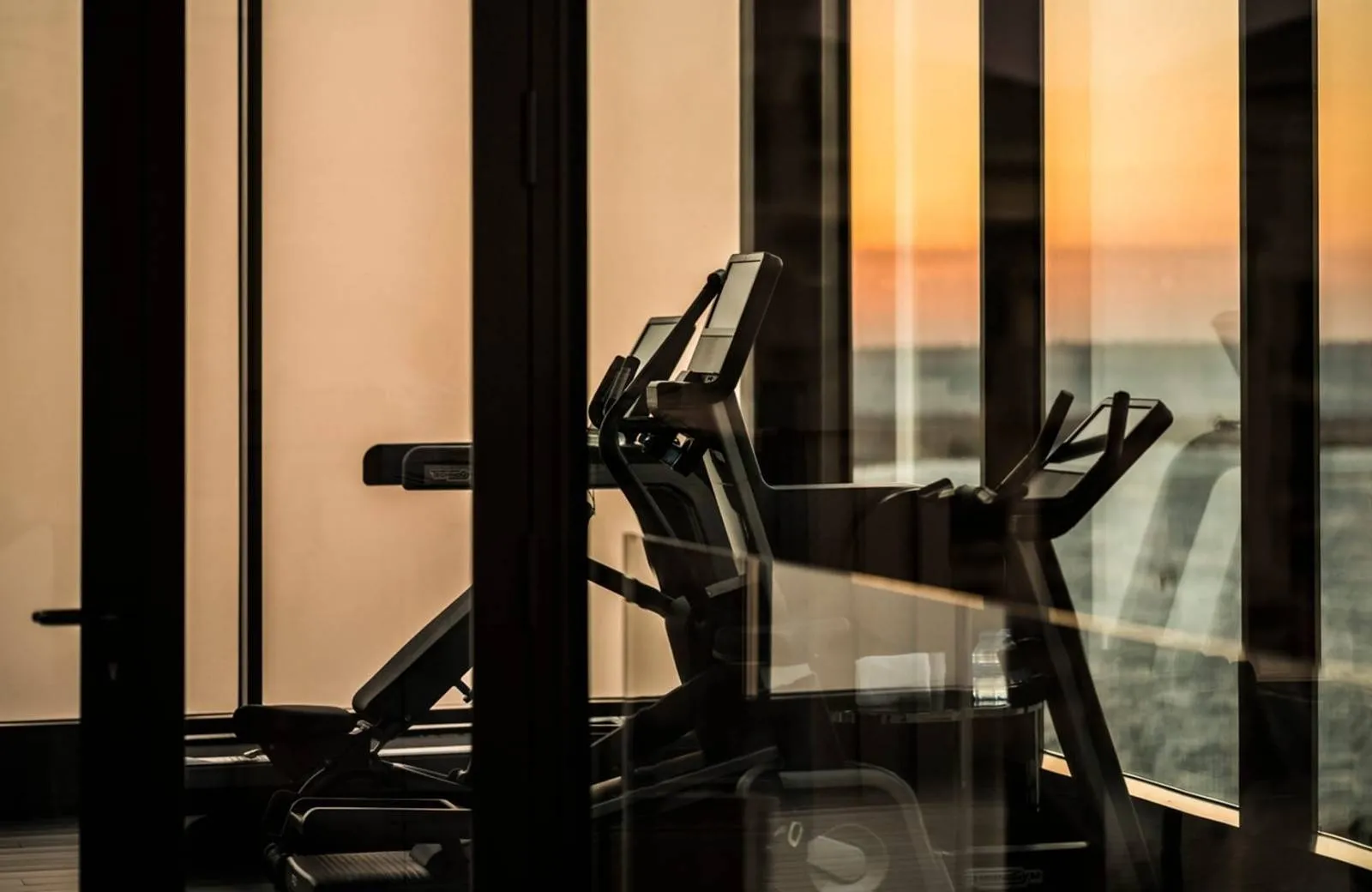 Four Seasons Resort Dubai At Jumeirah Beach 5*