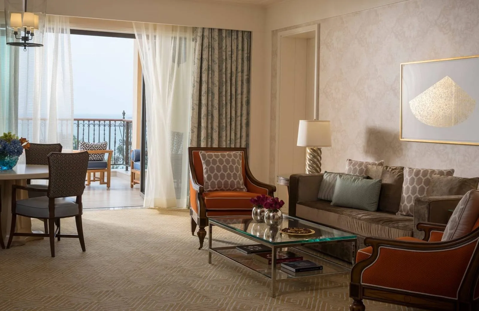 Four Seasons Resort Dubai At Jumeirah Beach 5*