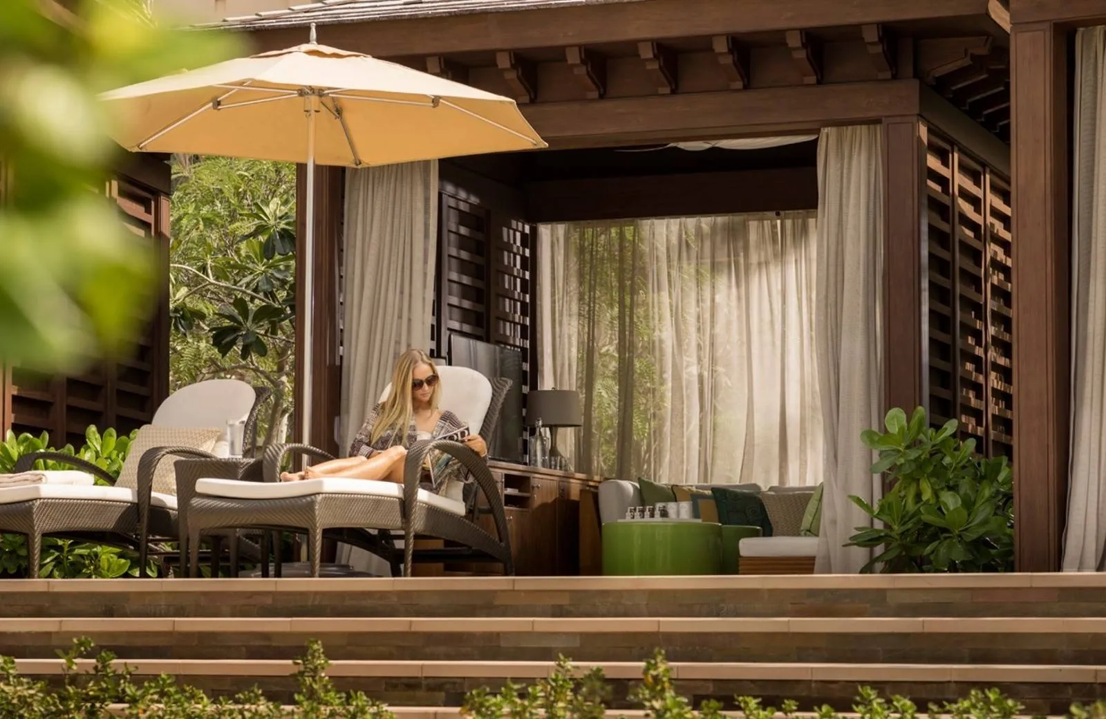 Four Seasons Resort Dubai At Jumeirah Beach 5*