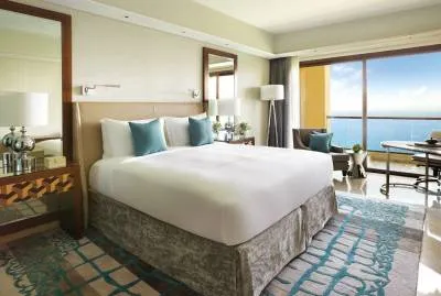 Fairmont Ajman 5*