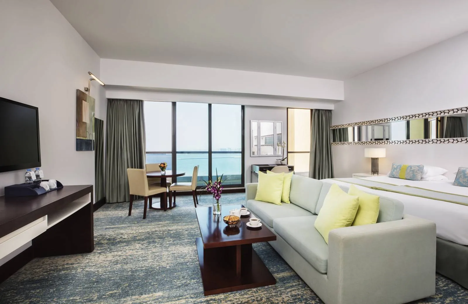 JA Ocean View Hotel 5*