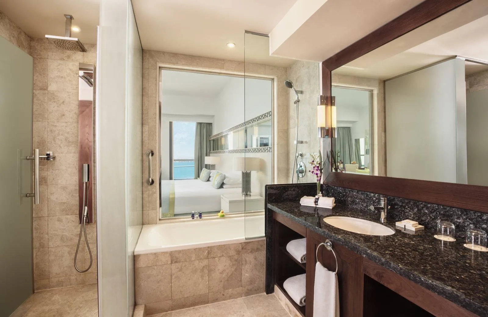 JA Ocean View Hotel 5*