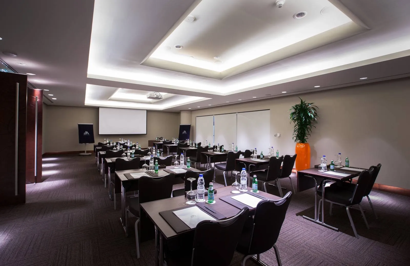 JA Ocean View Hotel 5*