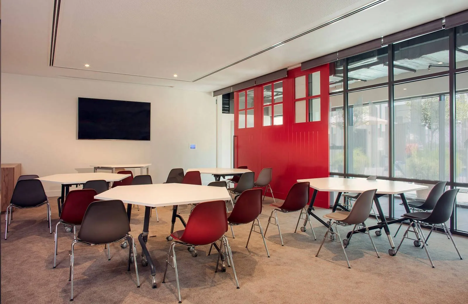 Rove Downtown Dubai 3*