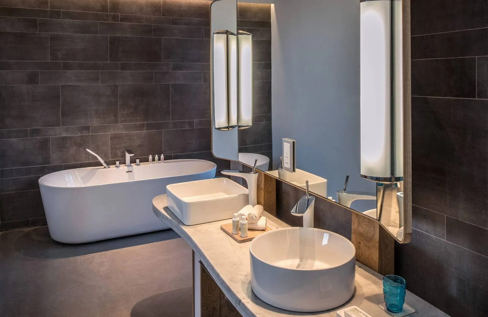 Nikki Beach Resort & Spa Dubai 5*