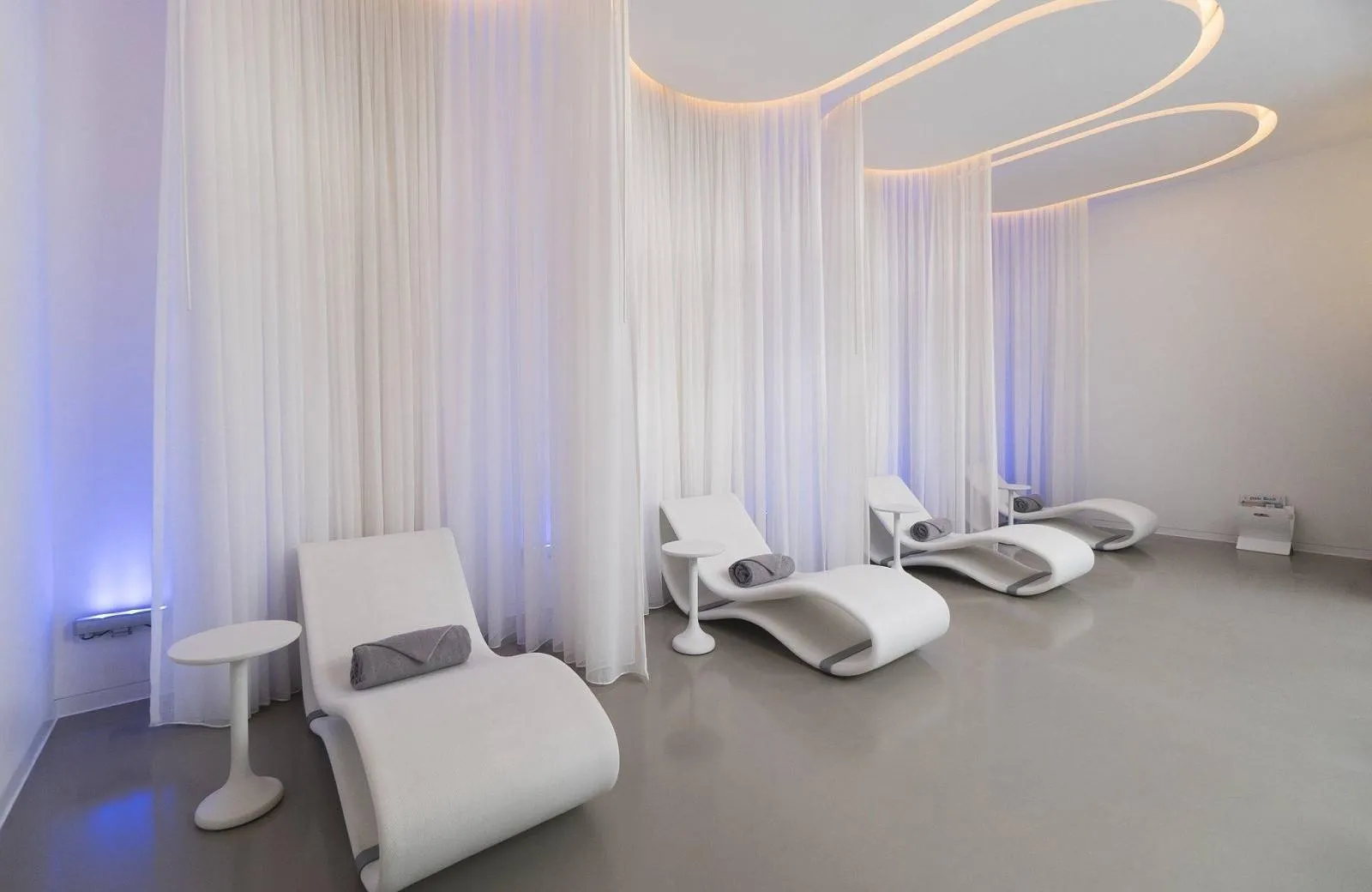 Nikki Beach Resort & Spa Dubai 5*