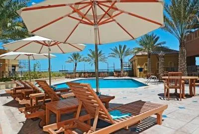 Roda Amwaj Suites 4*