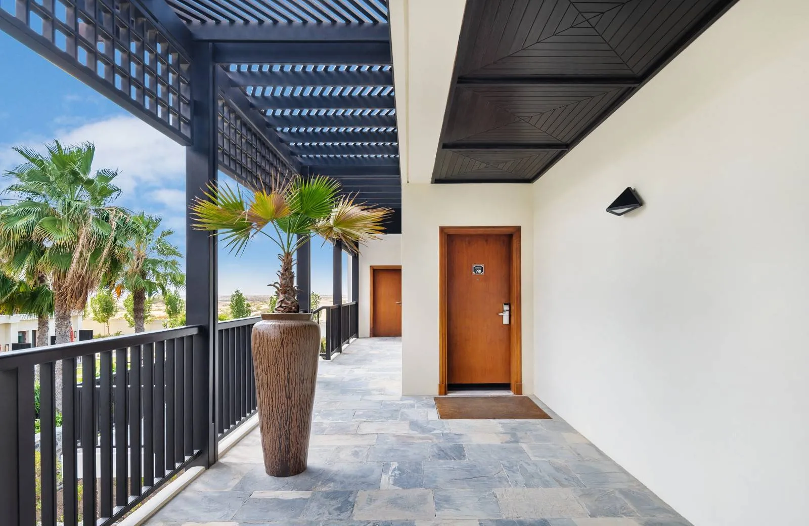 JA Palm Tree Court 5*