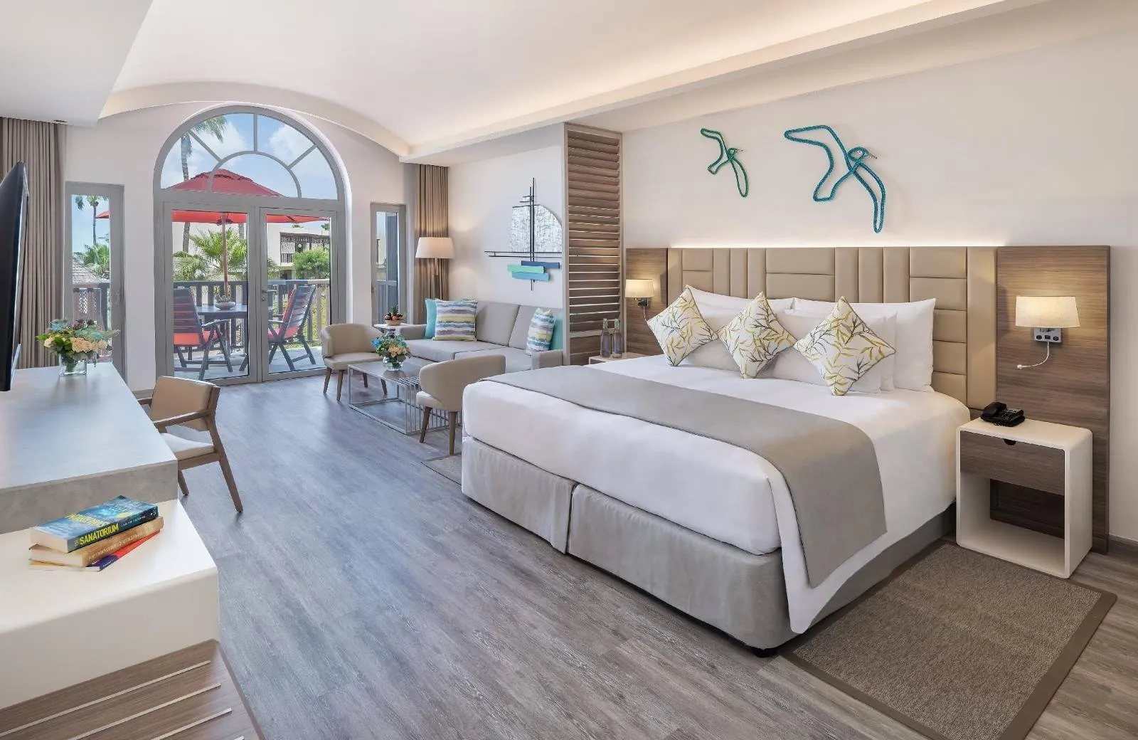 JA Palm Tree Court 5*