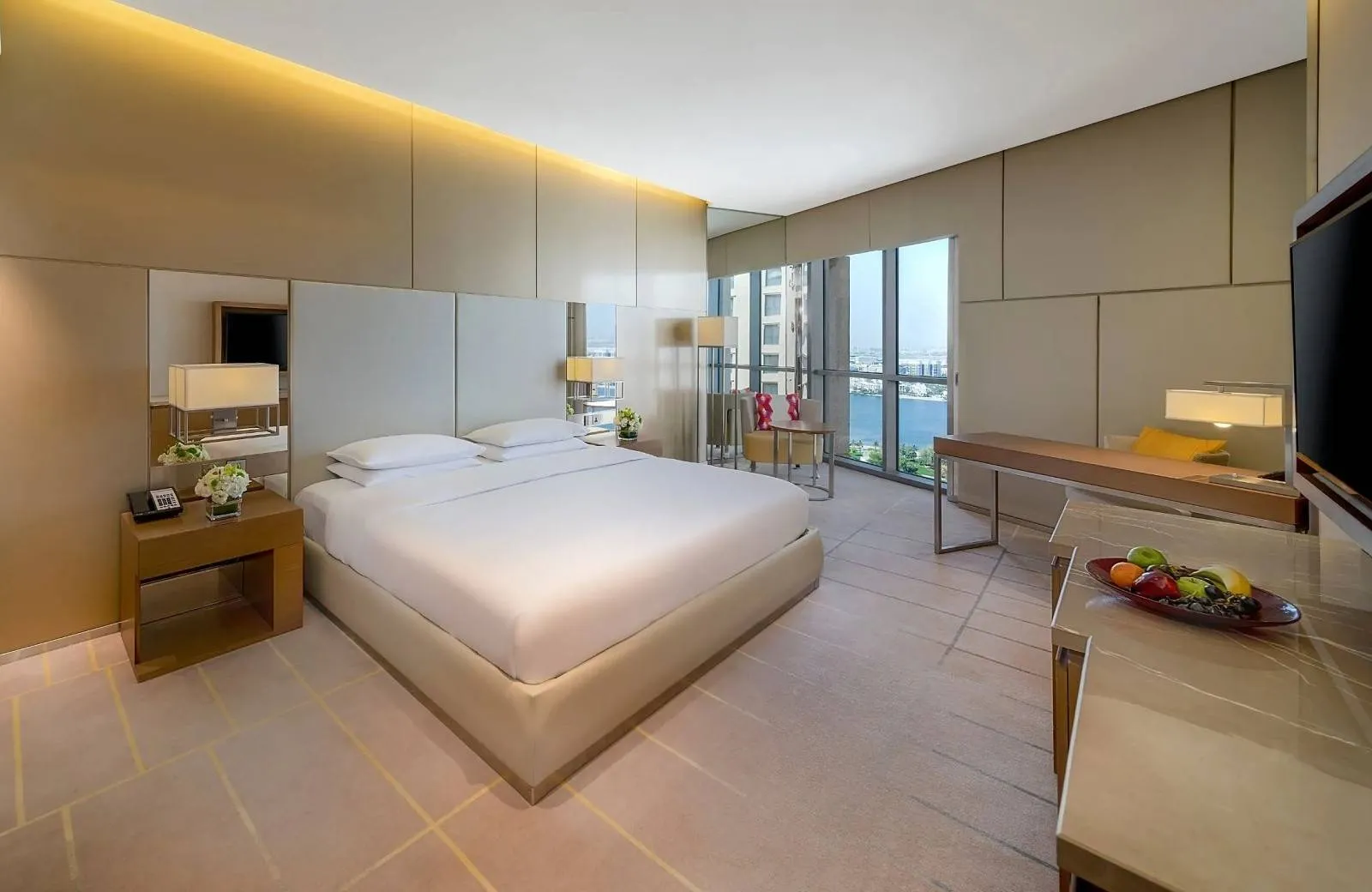 Hyatt Regency Dubai Creek Heights 5*