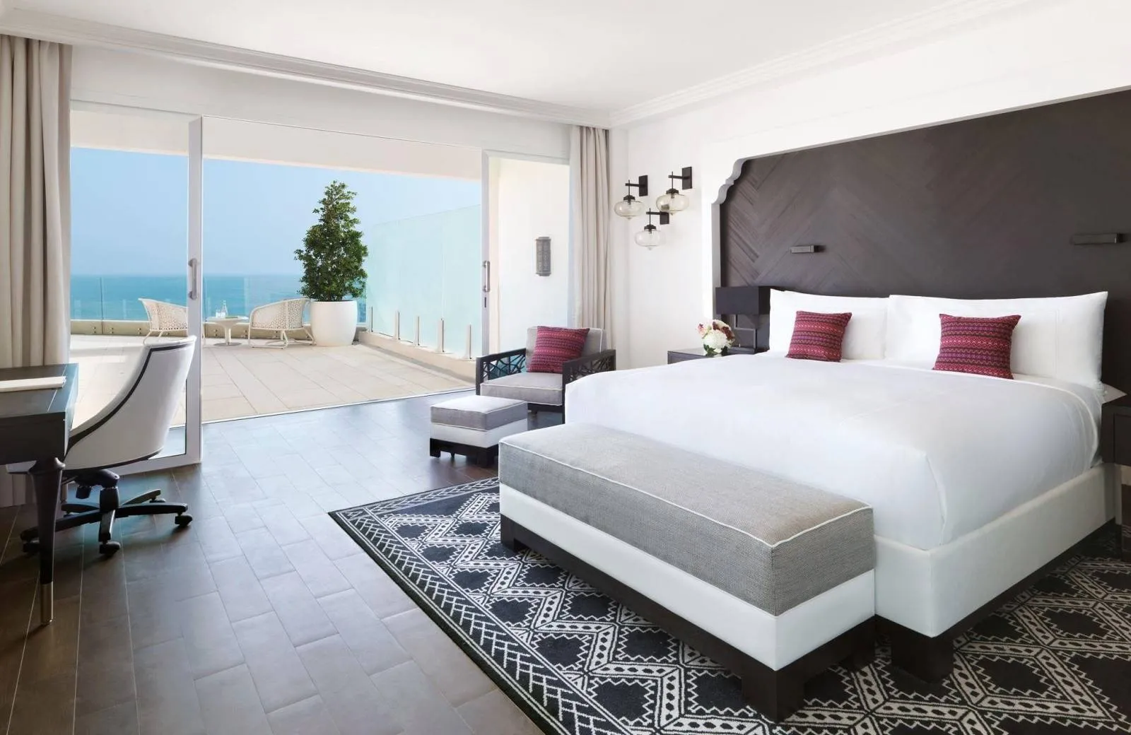 Fairmont Fujairah Beach Resort 5*