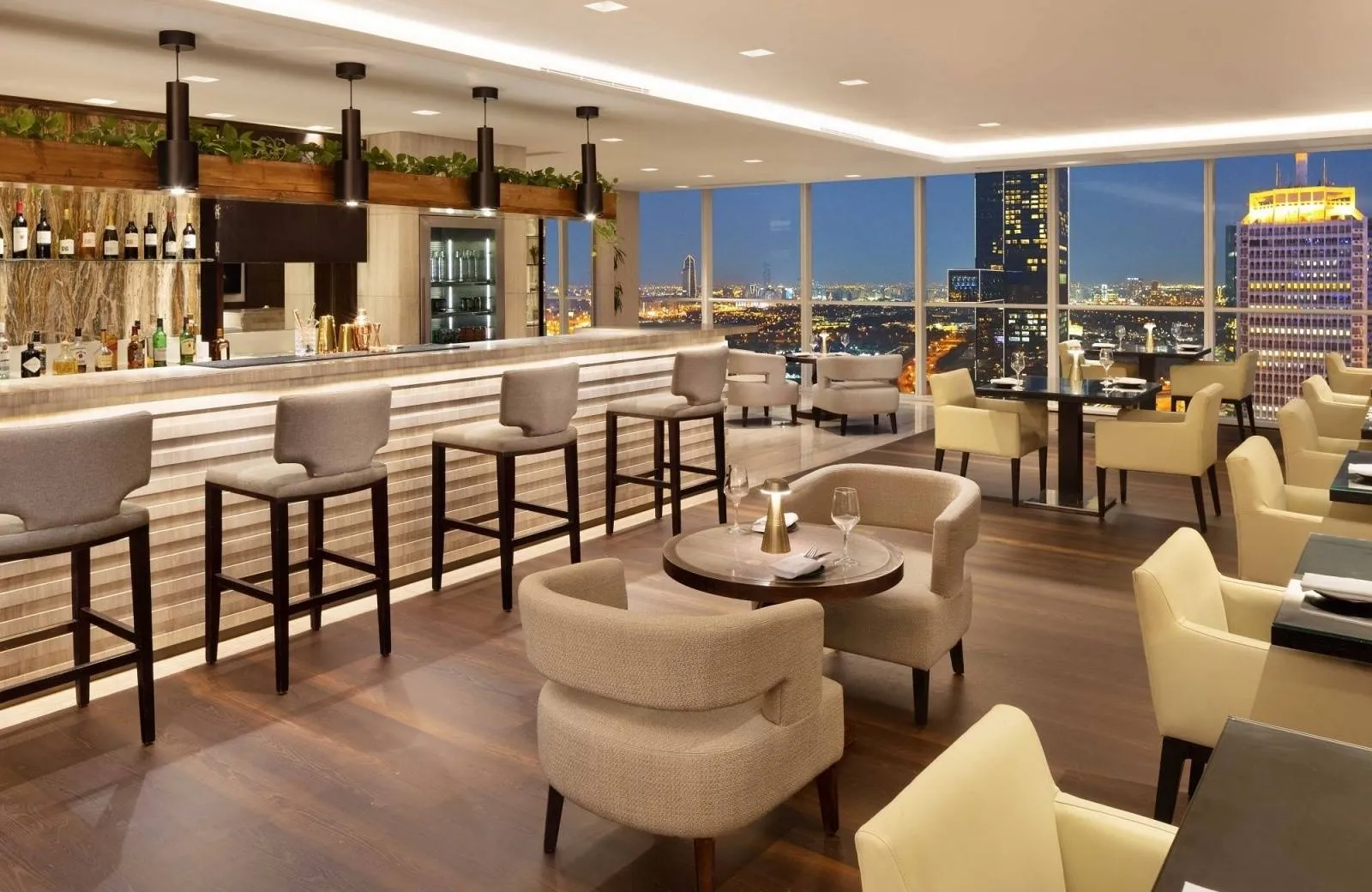 Sheraton Grand Hotel, Dubai 5*