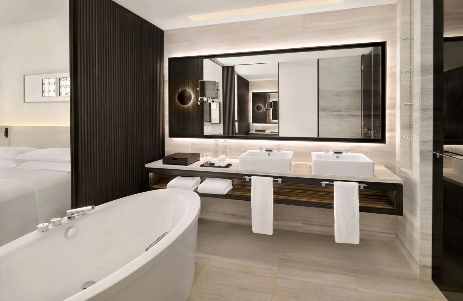 Sheraton Grand Hotel, Dubai 5*