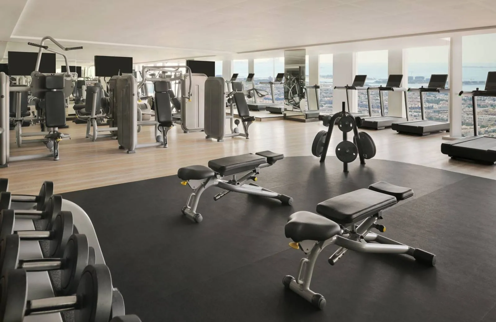 Sheraton Grand Hotel, Dubai 5*