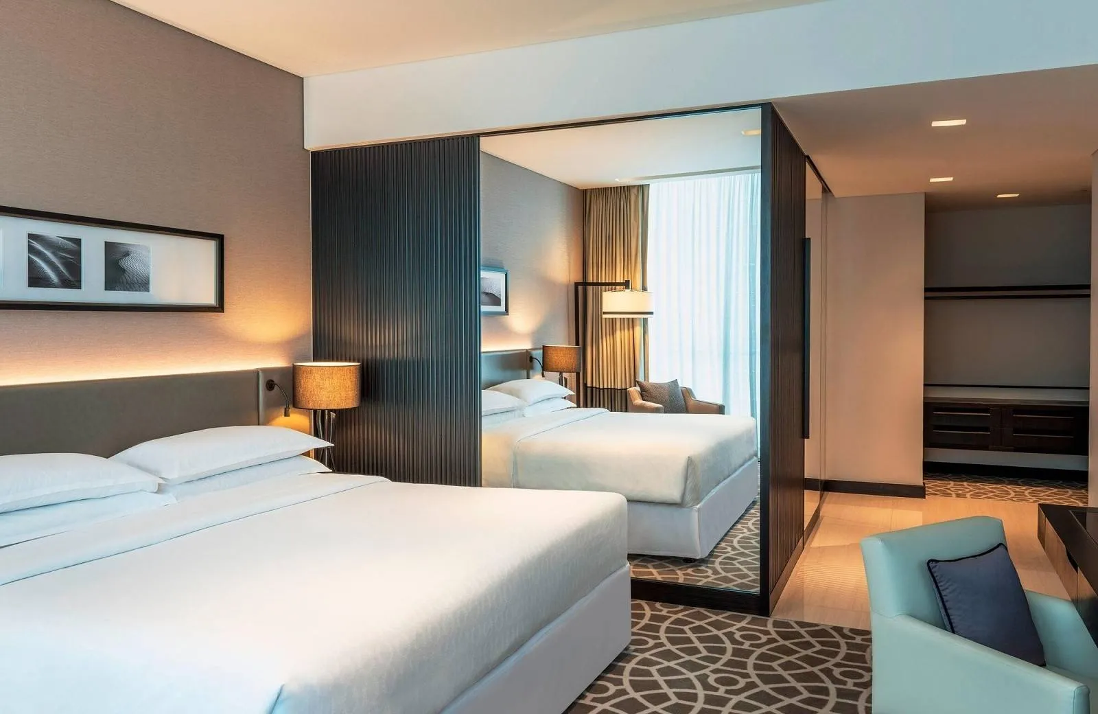 Sheraton Grand Hotel, Dubai 5*