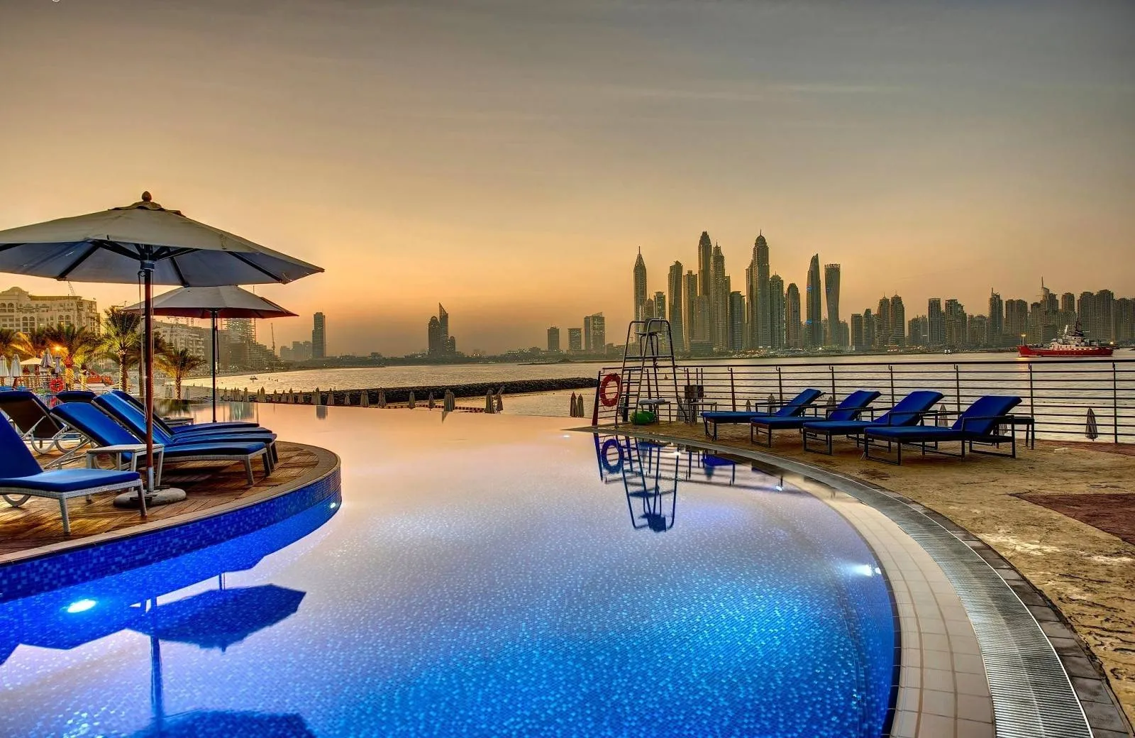 Dukes The Palm, a Royal Hideaway Hotel 5*