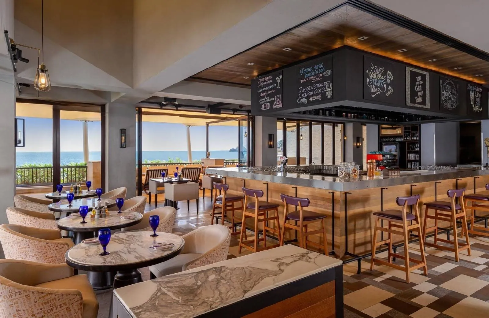 InterContinental Fujairah Resort 5*