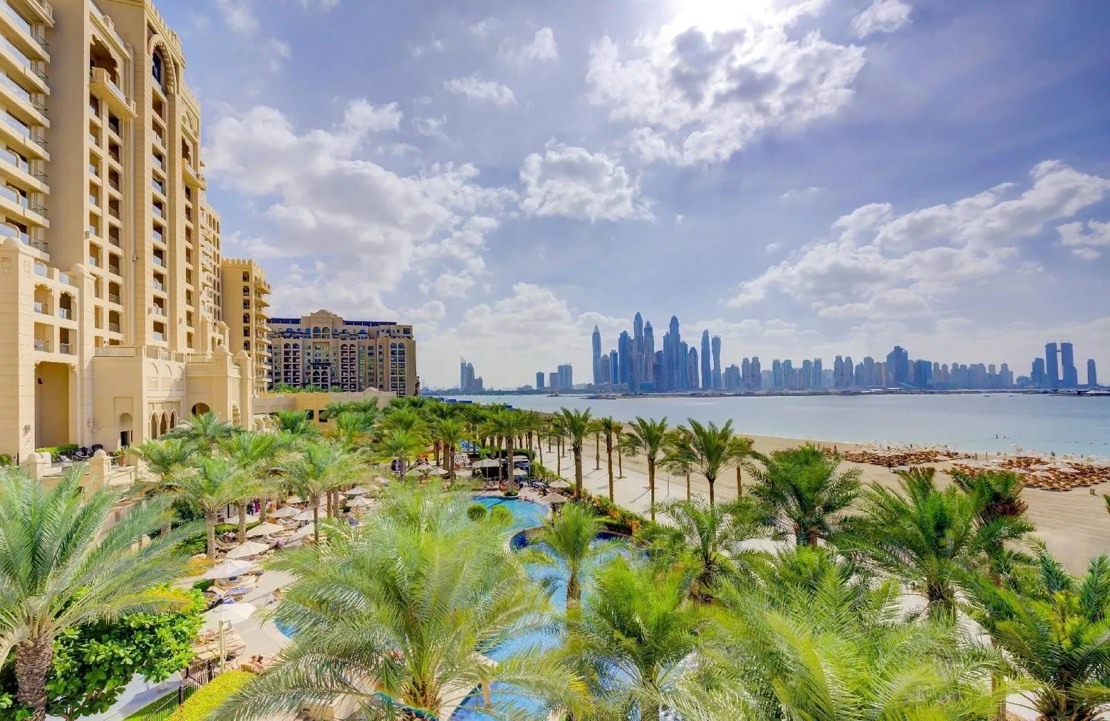 Fairmont The Palm 5*