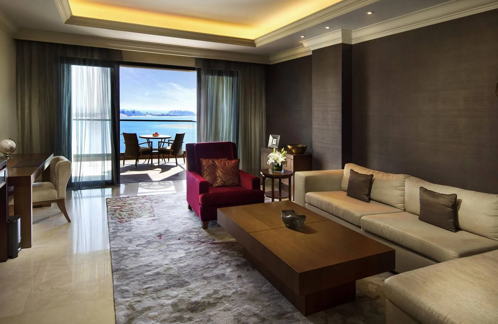 Fairmont The Palm 5*