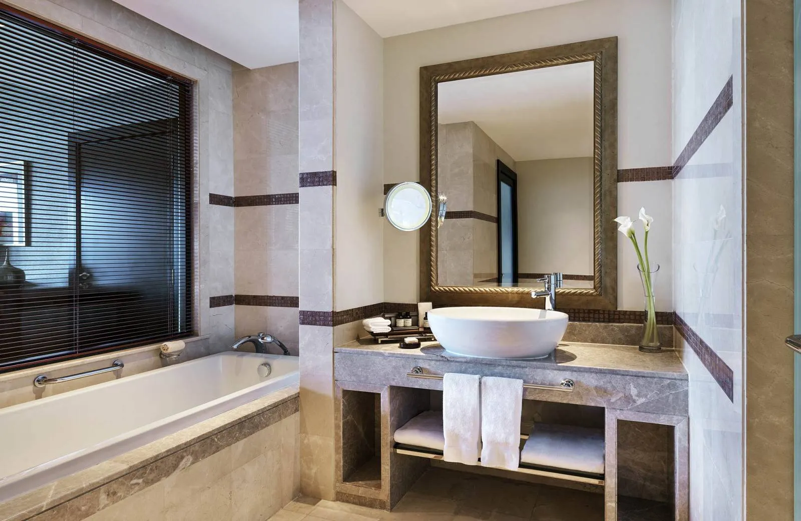 Fairmont The Palm 5*