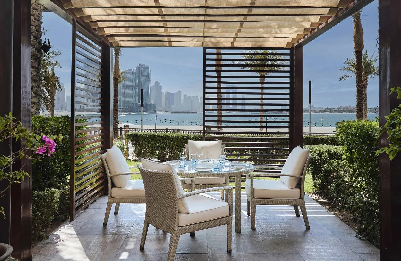 Fairmont The Palm 5*