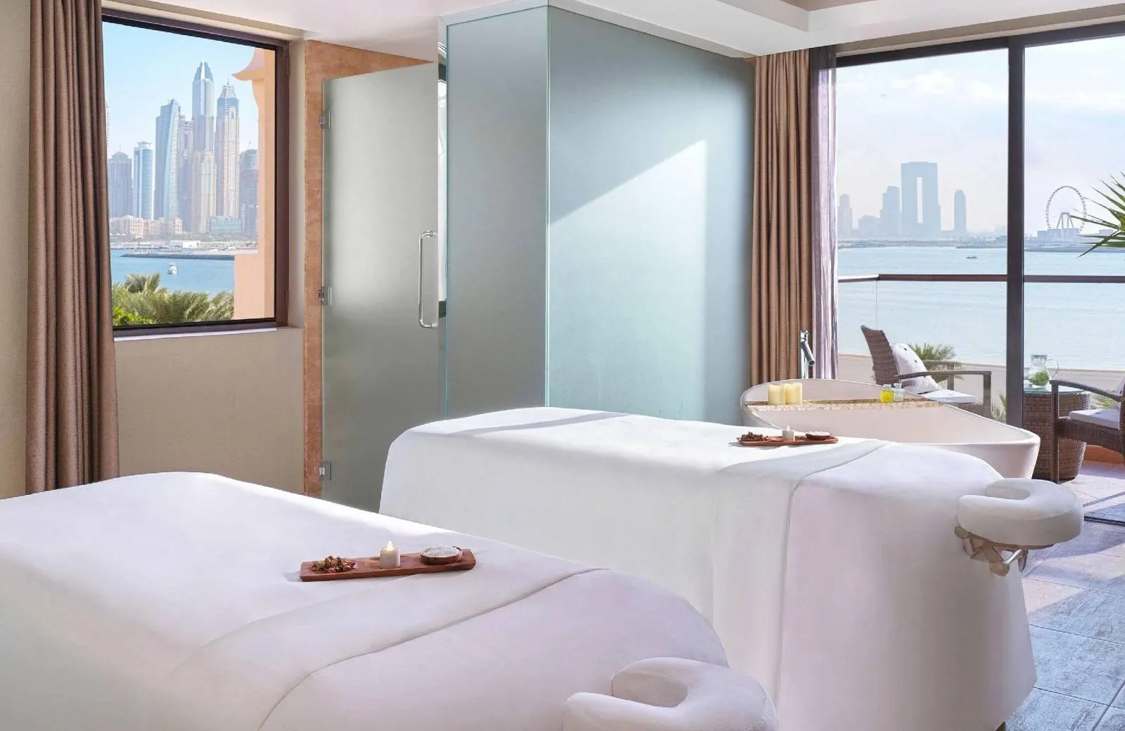 Fairmont The Palm 5*