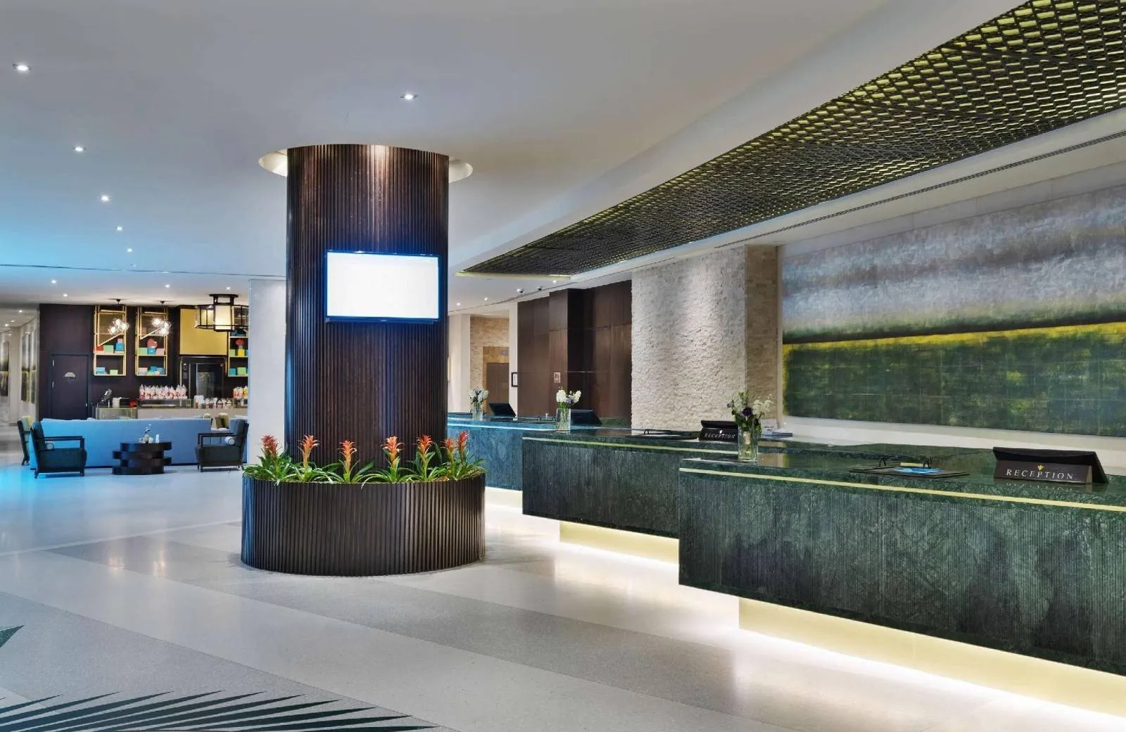 Rixos The Palm Hotel & Suites 5*