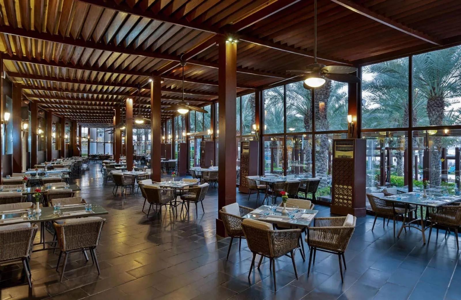 Rixos The Palm Hotel & Suites 5*