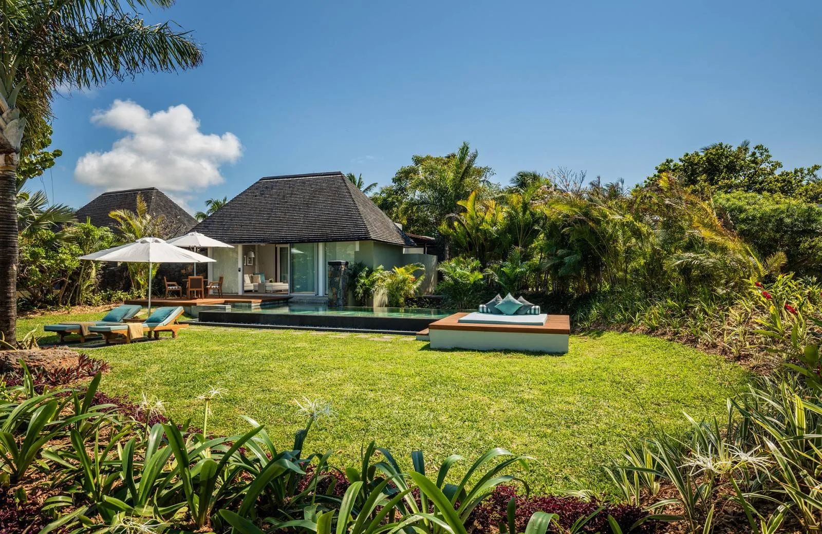 Four Seasons Resort Mauritius at Anahita 5*