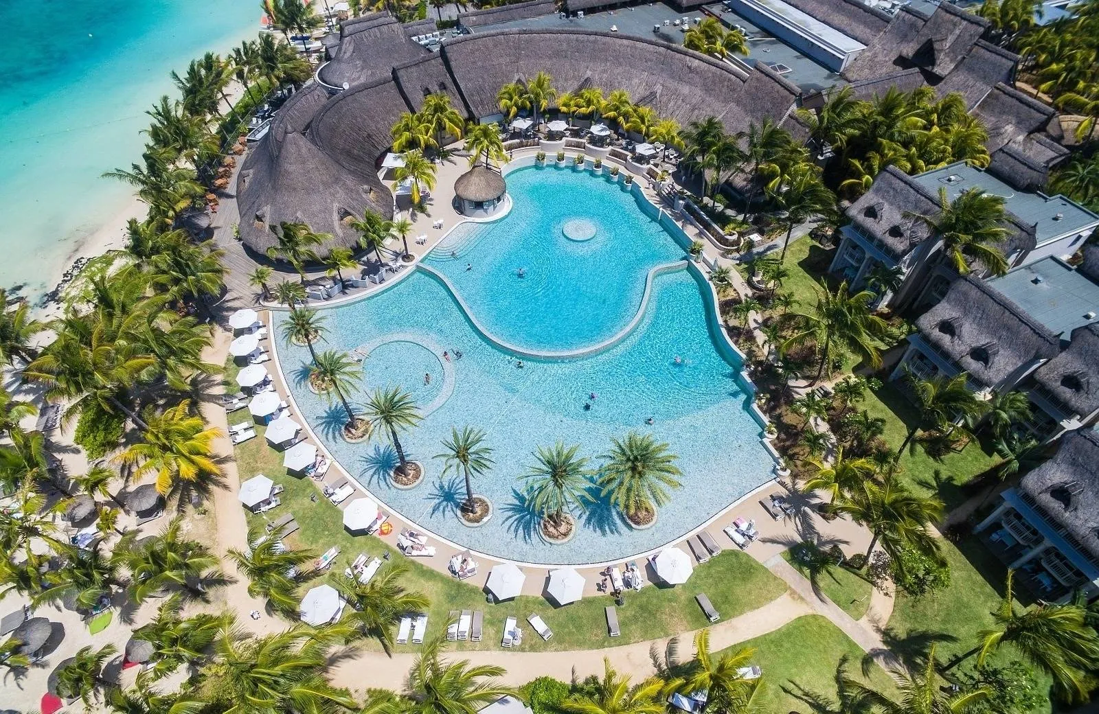 Plážový hotel LUX* Belle Mare na ostrove Maurícius