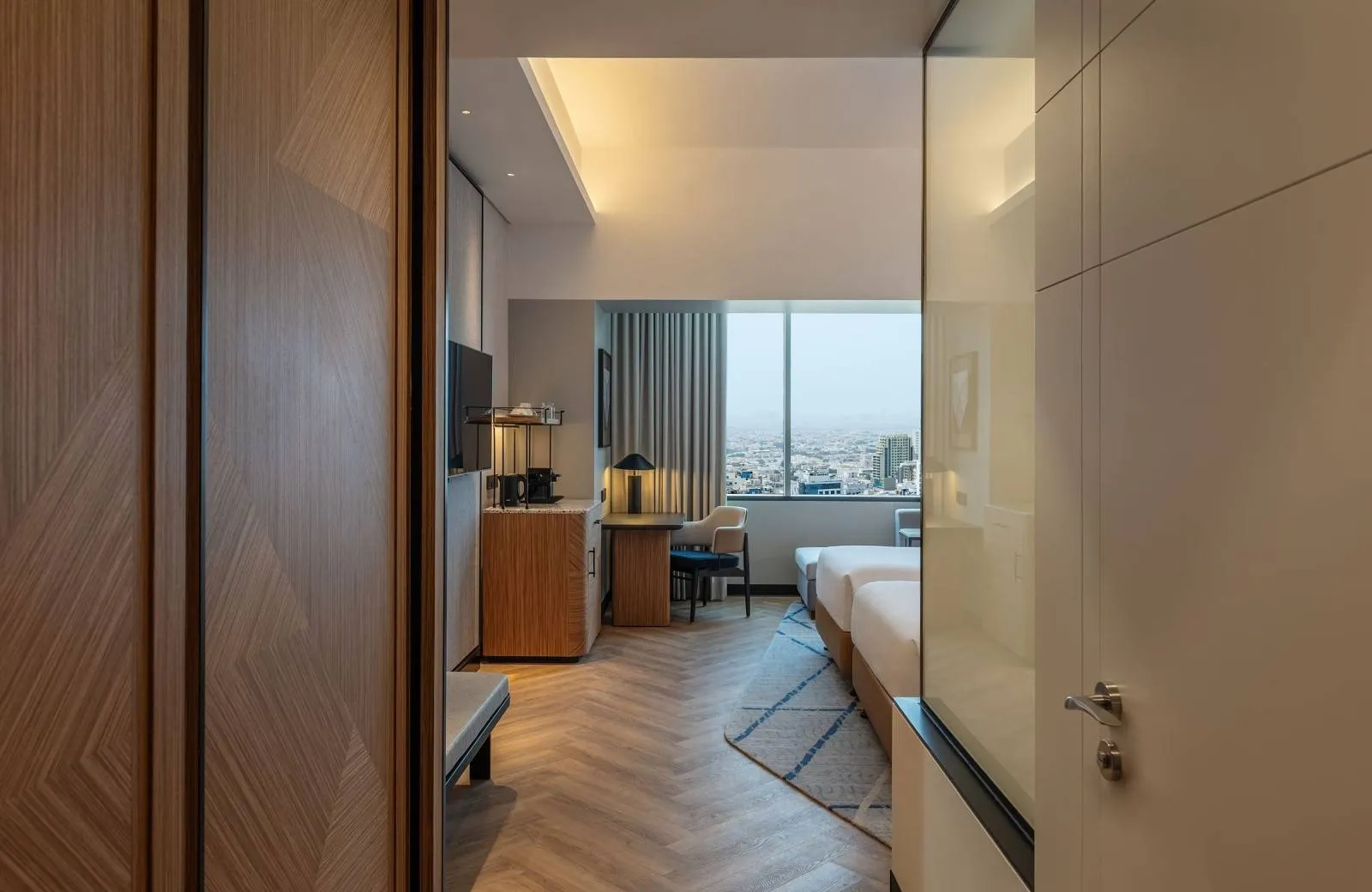 Sheraton Mall of the Emirates Hotel, Dubai 5*