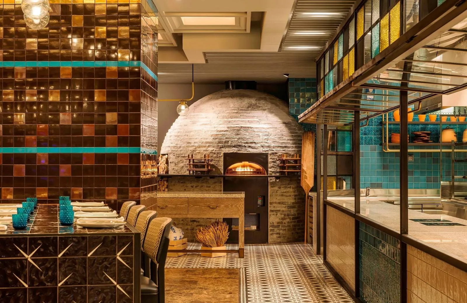 Sheraton Mall of the Emirates Hotel, Dubai 5*