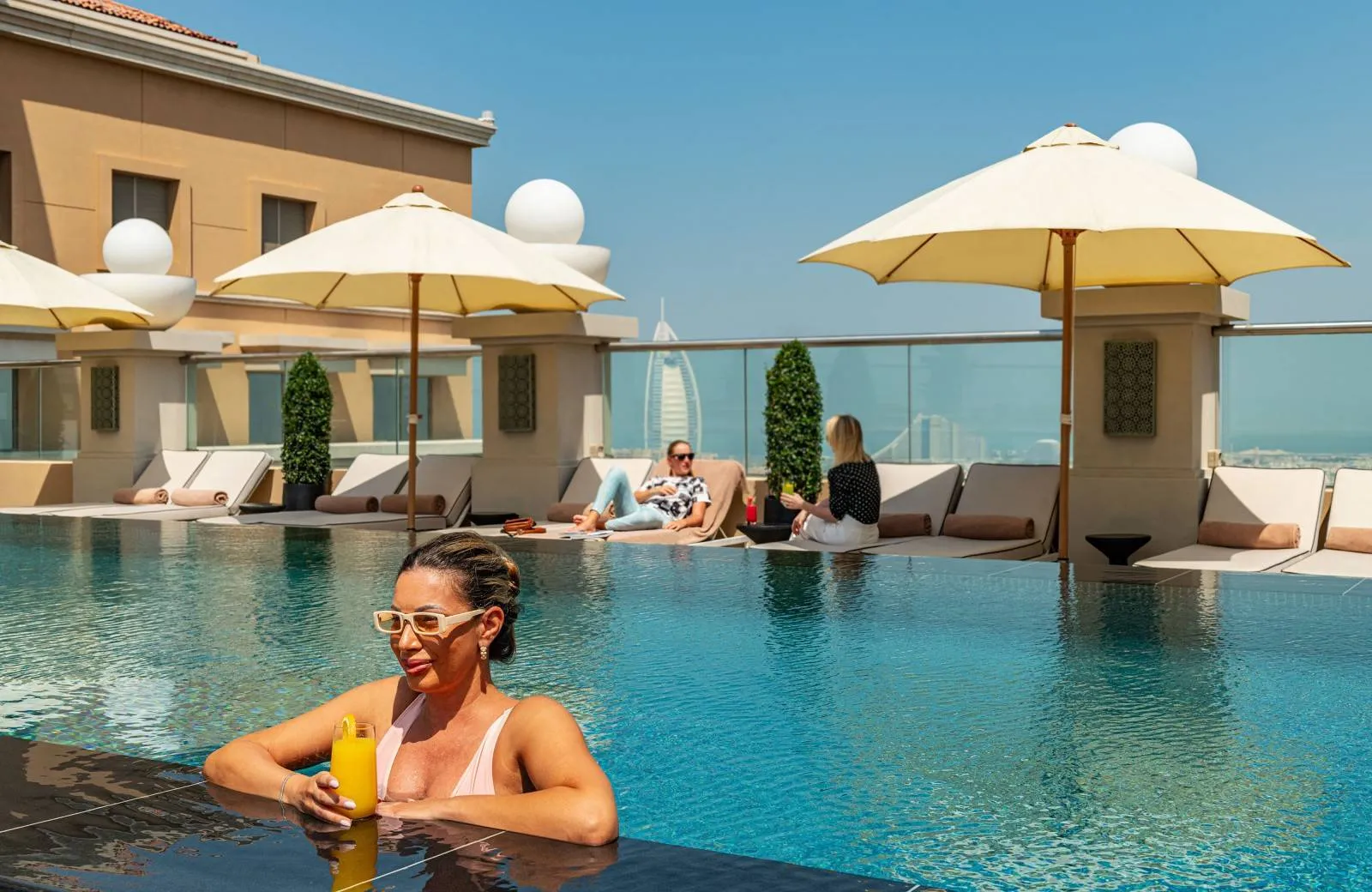 Sheraton Mall of the Emirates Hotel, Dubai 5*