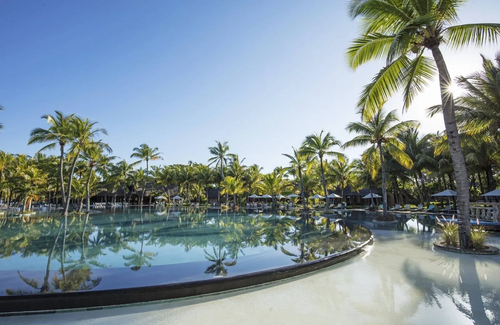 Trou aux Biches Beachcomber Golf Resort & Spa 5*