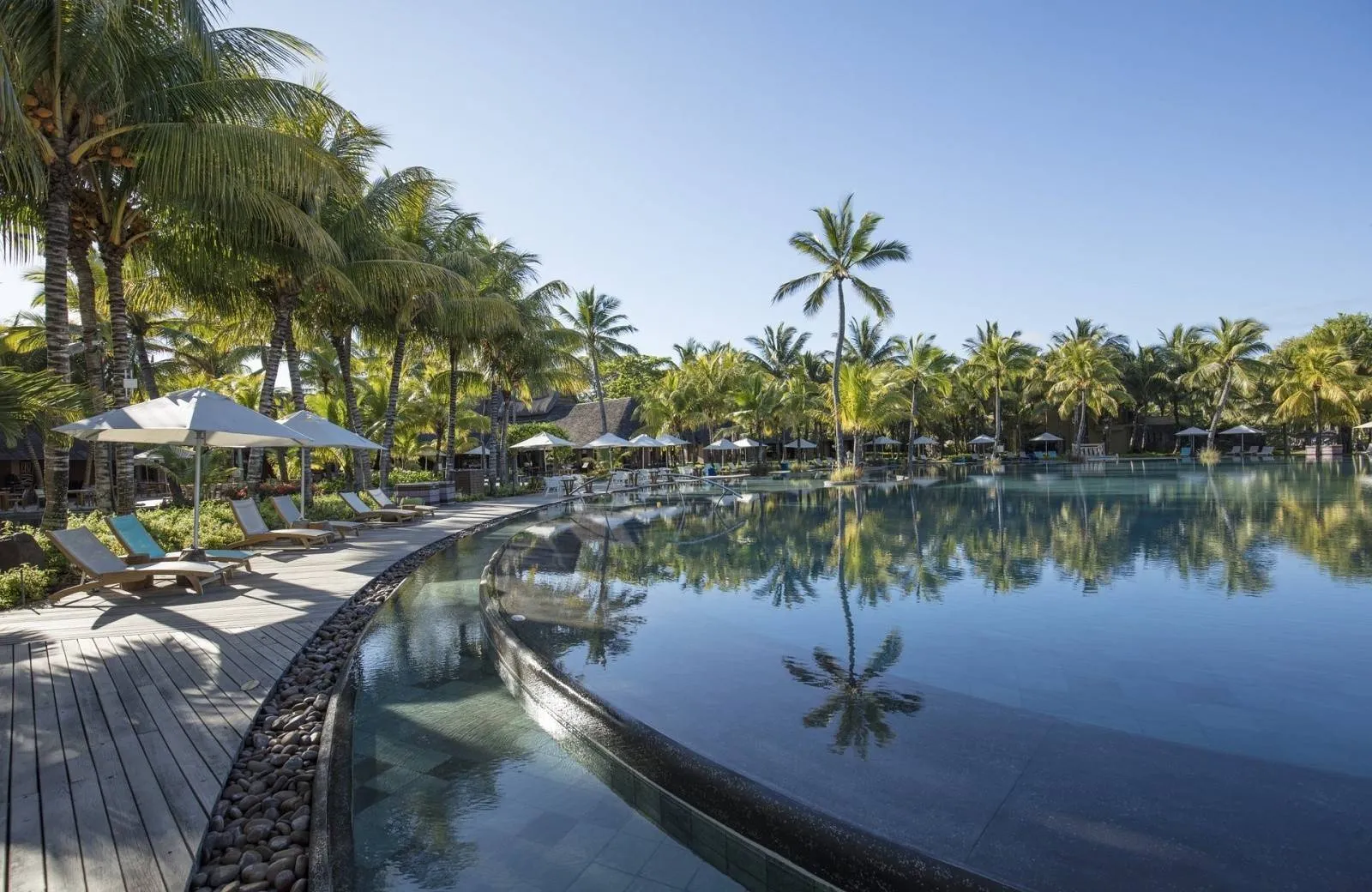 Trou aux Biches Beachcomber Golf Resort & Spa 5*