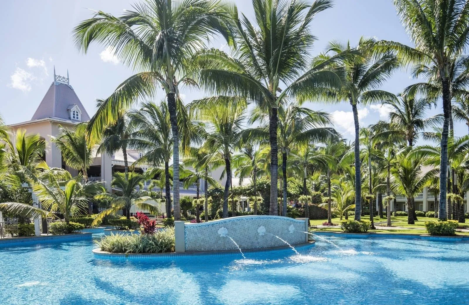 Sugar Beach, A Sunlife Resort 5*