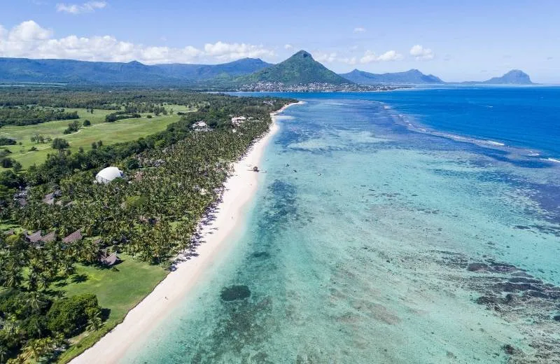 La Pirogue, A Sunlife Resort 4*