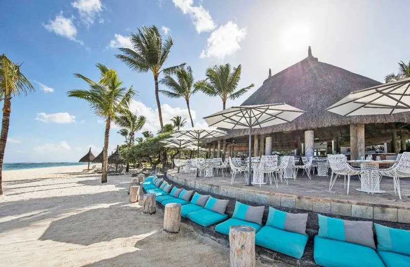 La Pirogue, A Sunlife Resort 4*