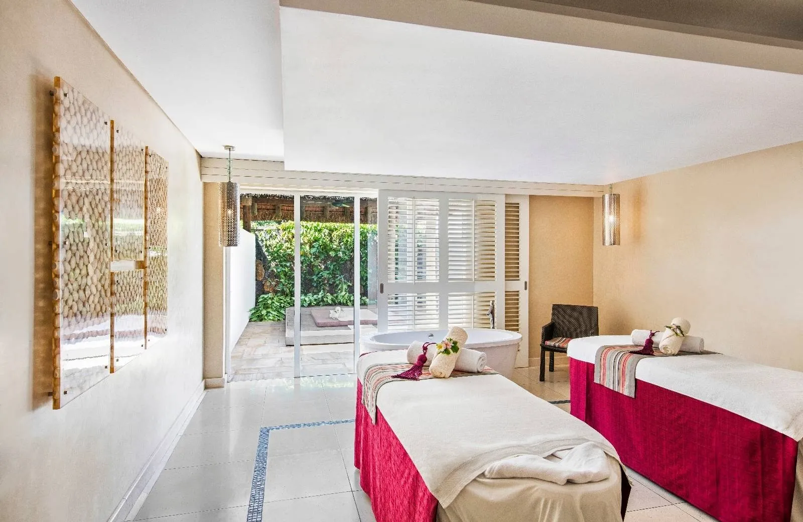 La Pirogue, A Sunlife Resort 4*