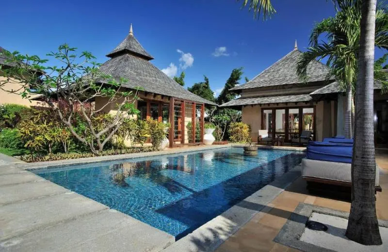 Maradiva Villas Resort & Spa 5*